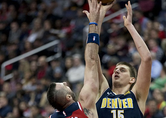 对强队时提 对强队时提